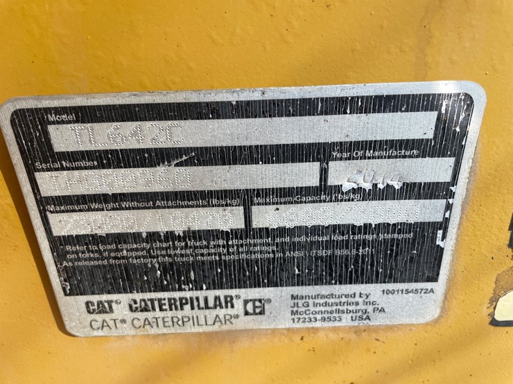 2014-caterpillar-tl642c-image-42