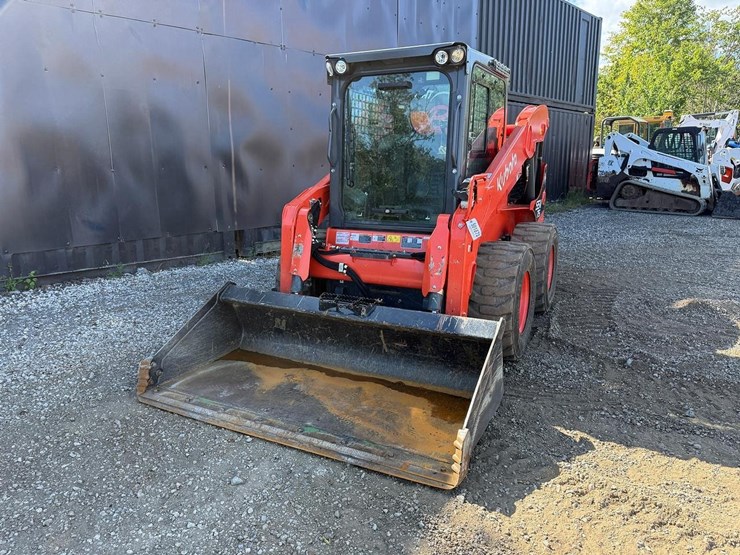 2025-kubota-ssv75-image-8