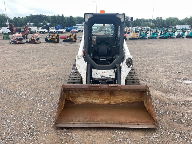bobcat-t590-image-8