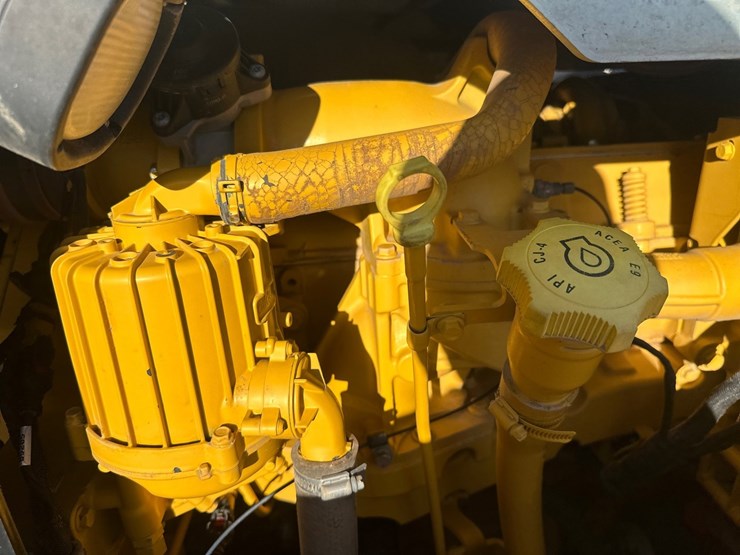 deere-1050k-image-38