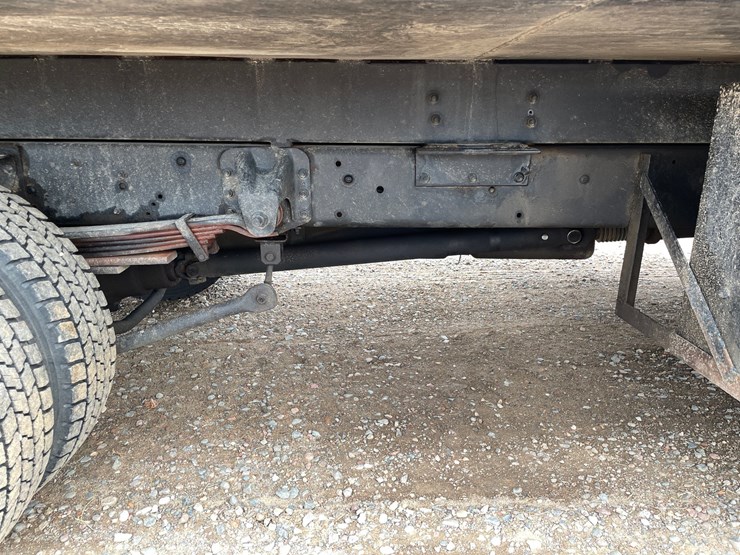 #1459-•-2005-chevrolet-5500-chipper-truck-(has-mn-title)-image-20