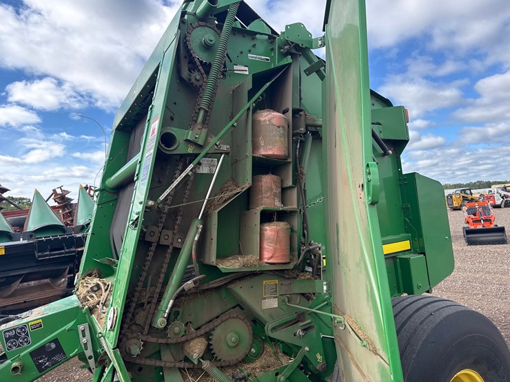 john-deere-569-image-10