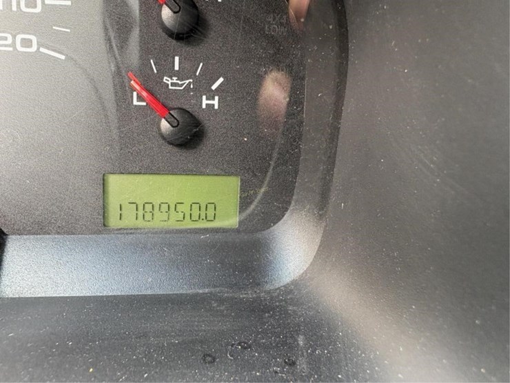 2004-ford-f150-image-5