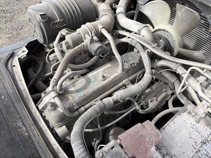 2010-toyota-8fgu30-image-18