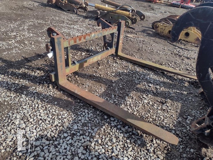 cat-euro-coupler-forks-image-1