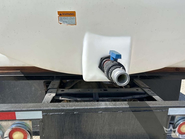 2010-international-durastar-4300-image-18