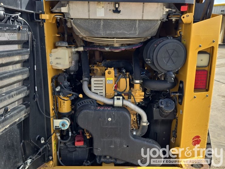 2023-caterpillar-259d3-image-29