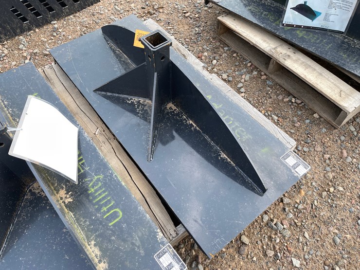 #2027-•-2026-unused-land-honor-skid-steer-utility-hitch-adapter-receiver-image-3