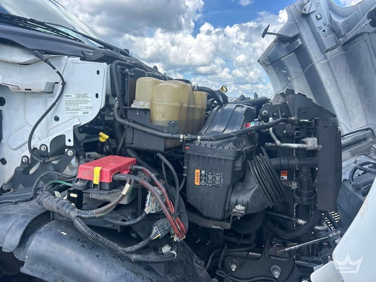 2019-ford-f750-image-7