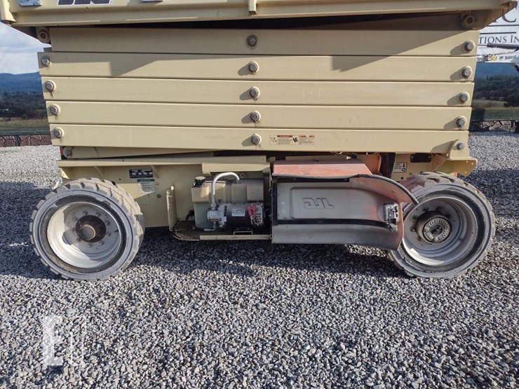 jlg-4069le-image-8