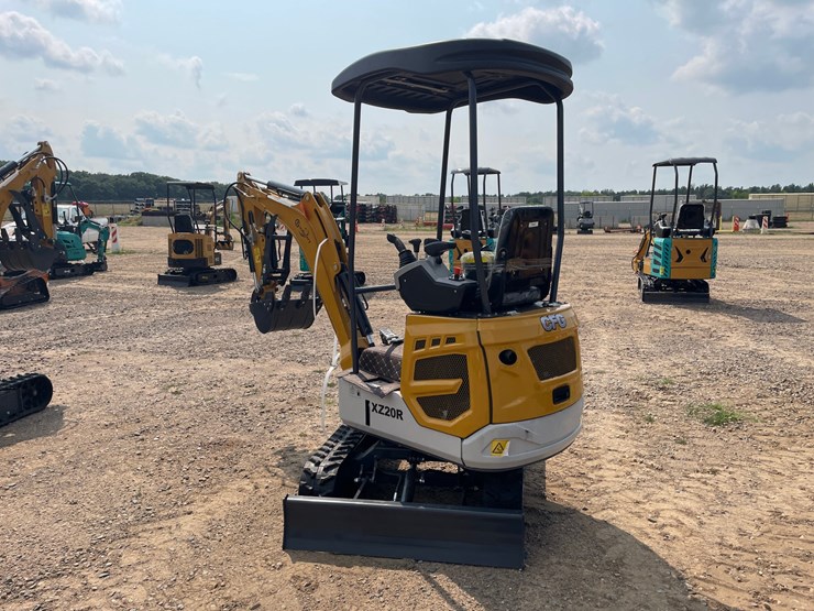 #5546-•-2026-xz20r-mini-excavator-image-2