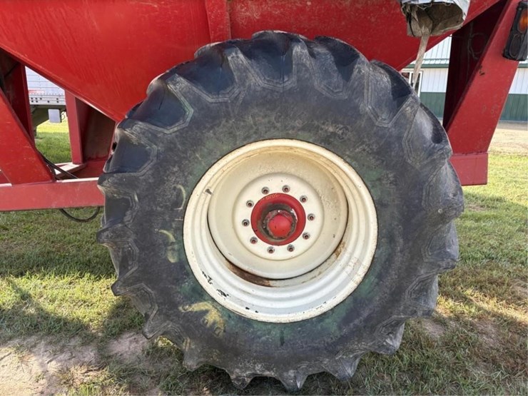 united-farm-tools-660-image-5