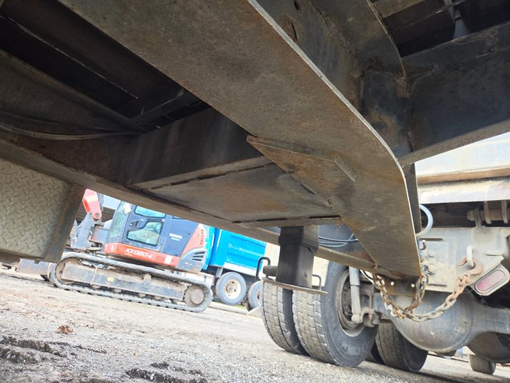 #3269-•-30'-tandem-axle-flatbed-trailer-image-36