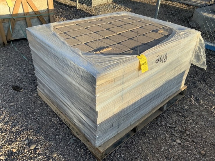 pallet-of-stone-pavers-image-2