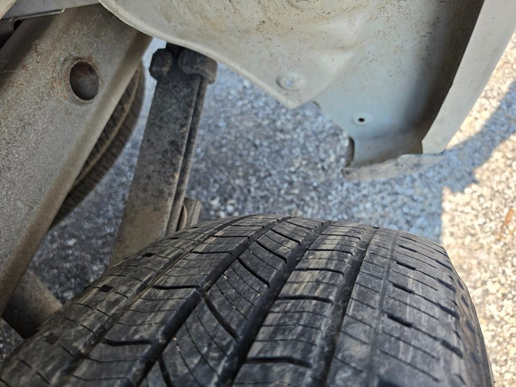 #25370-•-2019-chevrolet-silverado-pickup-truck-image-58