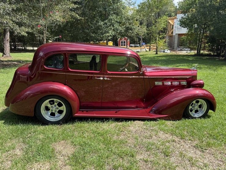 1937-custom-built-image-27