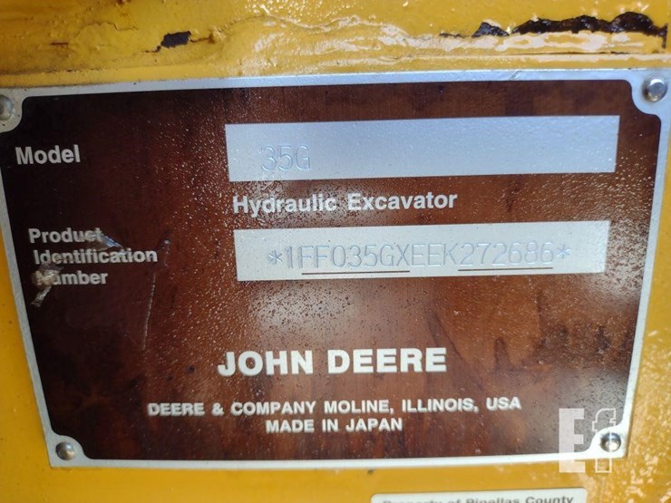 2014-deere-35g-image-5