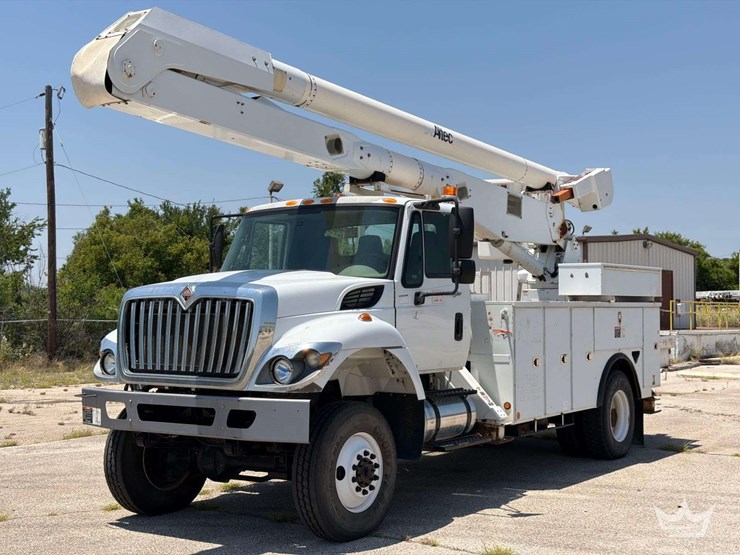 2014-international-workstar-7300-image-1