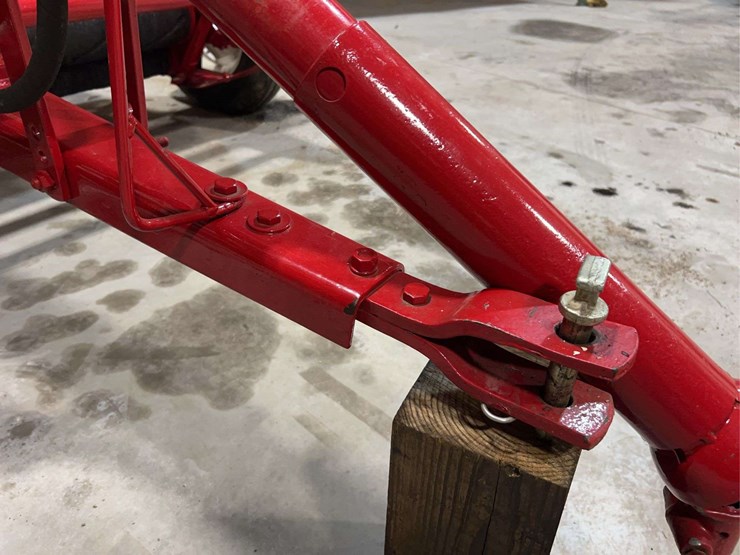 international-harvester-2a-6’-hay-conditioner-image-4