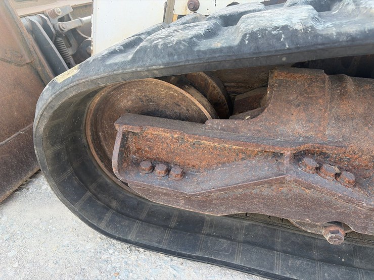 2018-bobcat-t770-image-12