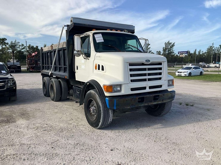 1998-ford-lt8501-image-2
