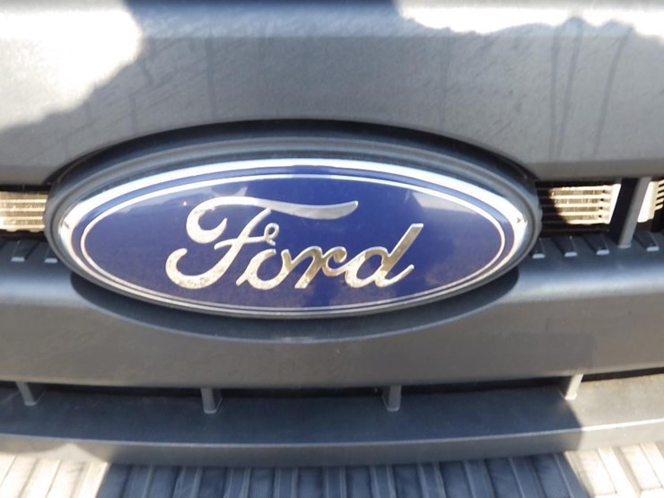 2013-ford-f450-image-9