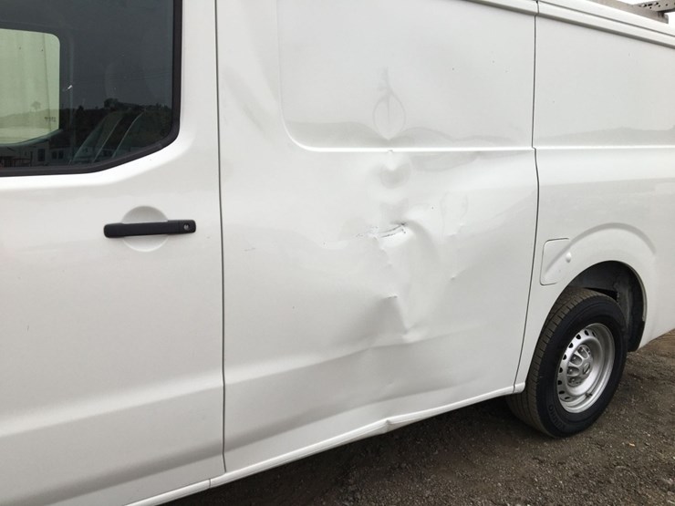 2021-nissan-nv2500-image-16