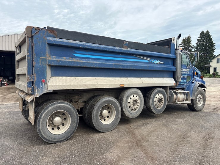 #3224-•-2006-sterling-st-9500-quad-axle-dump-truck-image-5