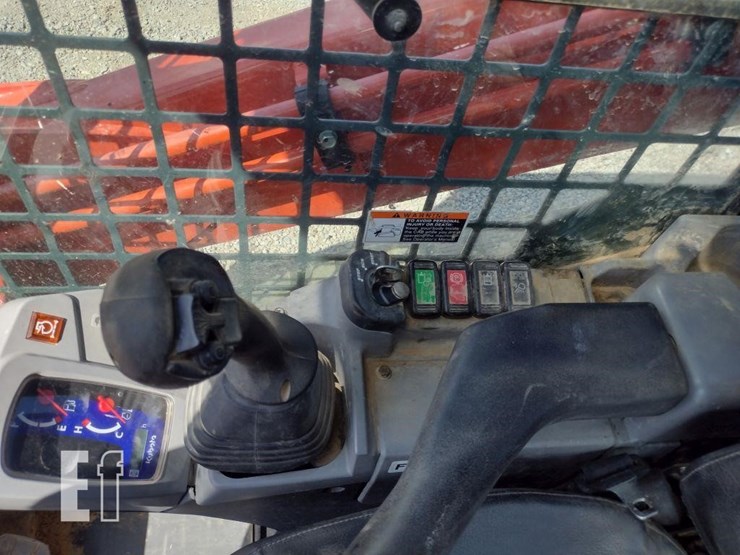 2022-kubota-svl75-2-image-8