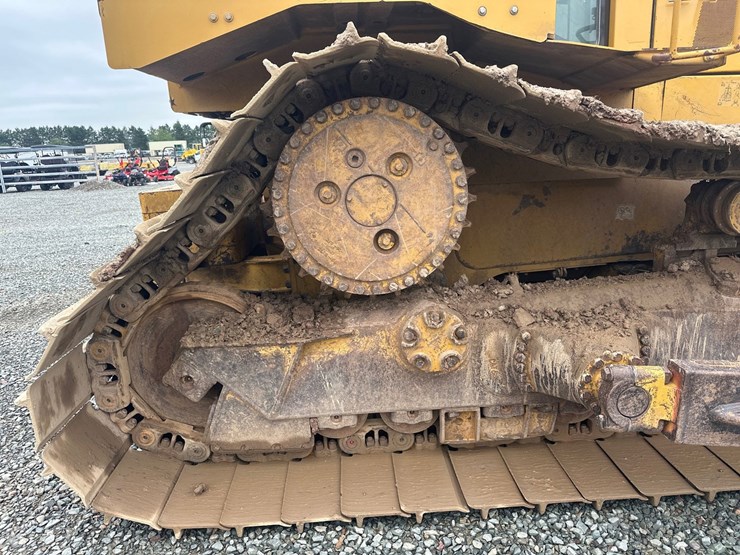caterpillar-d6t-lgp-image-70