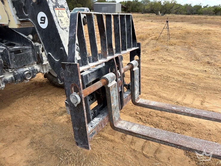 2024-jlg-ag925-8,000lbs-rough-terrain-telehandler-image-36
