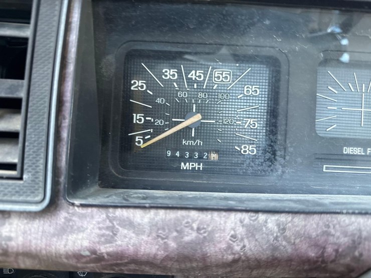 1985-ford-f350-image-10