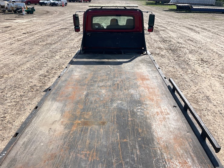 #1486-•-2005-international-flatbed-truck-(has-mn-title)-image-53