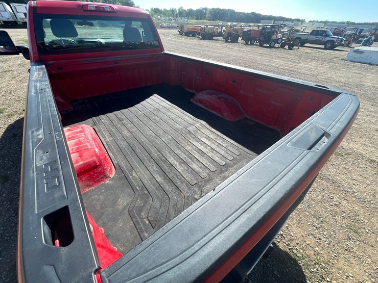 2020-chevrolet-2500-image-19