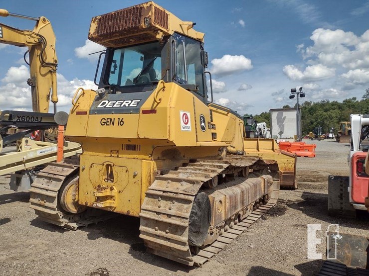 2007-deere-850j-image-3