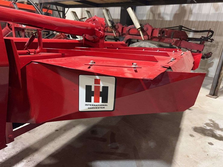 international-harvester-2a-6’-hay-conditioner-image-31