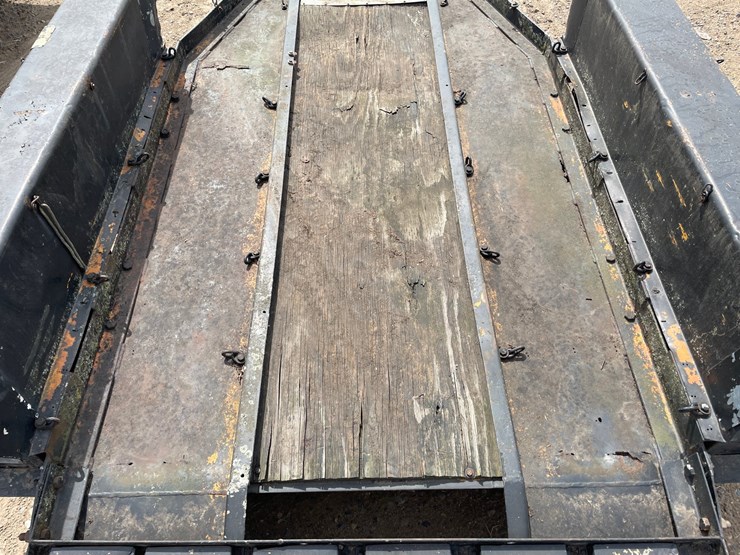#1311-•-flatbed-trailer-(no-title-parts-only-trailer)-image-15