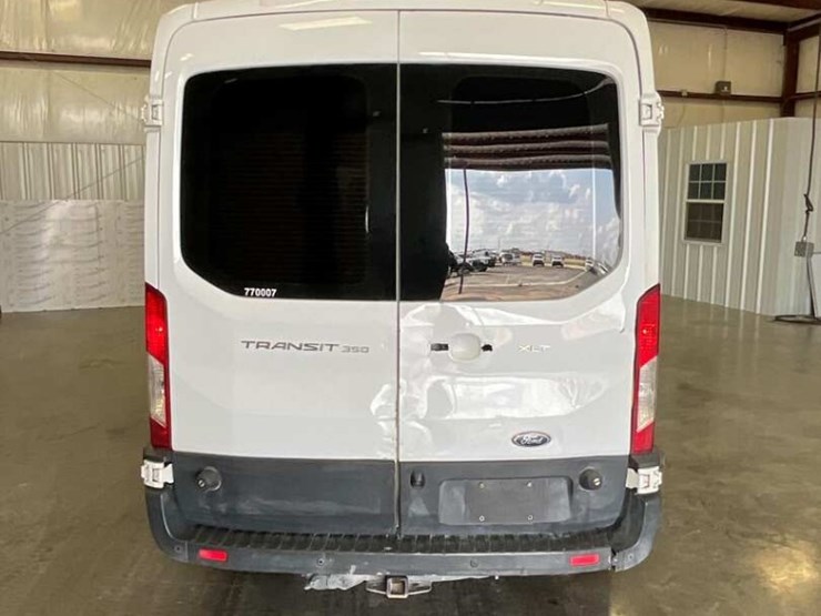 2017-ford-transit-image-5
