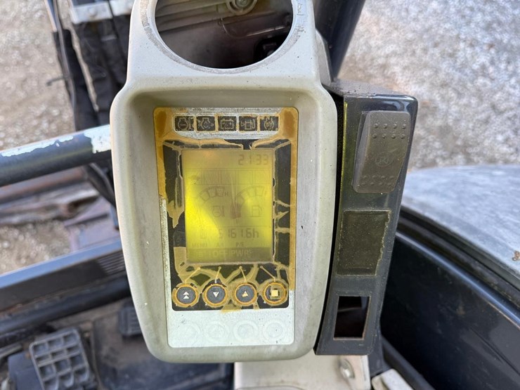 2016-deere-35g-image-20