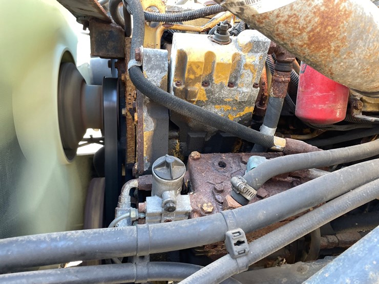#1455-•-2003-sterling-salt-truck-(has-mn-title)-image-36
