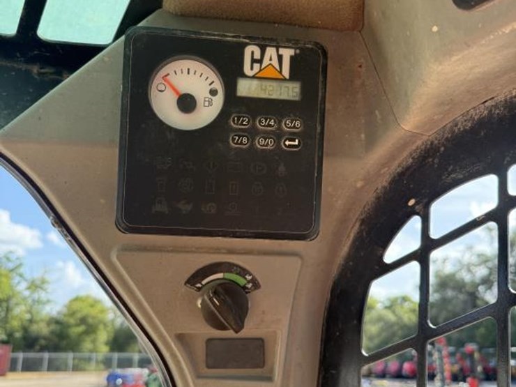 caterpillar-289d-image-16
