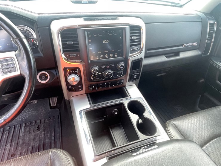2014-dodge-ram-1500-image-28