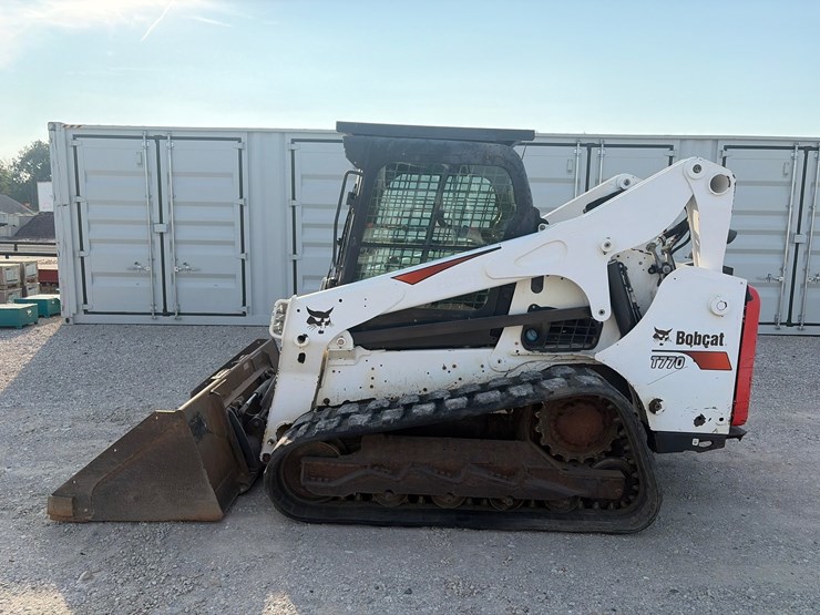2018-bobcat-t770-image-1