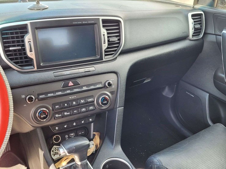 2017-kia-sportage-ex-image-12