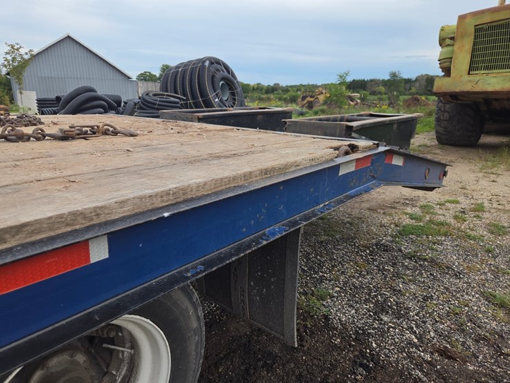 #3269-•-30'-tandem-axle-flatbed-trailer-image-19