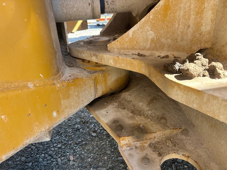 caterpillar-988f-image-42