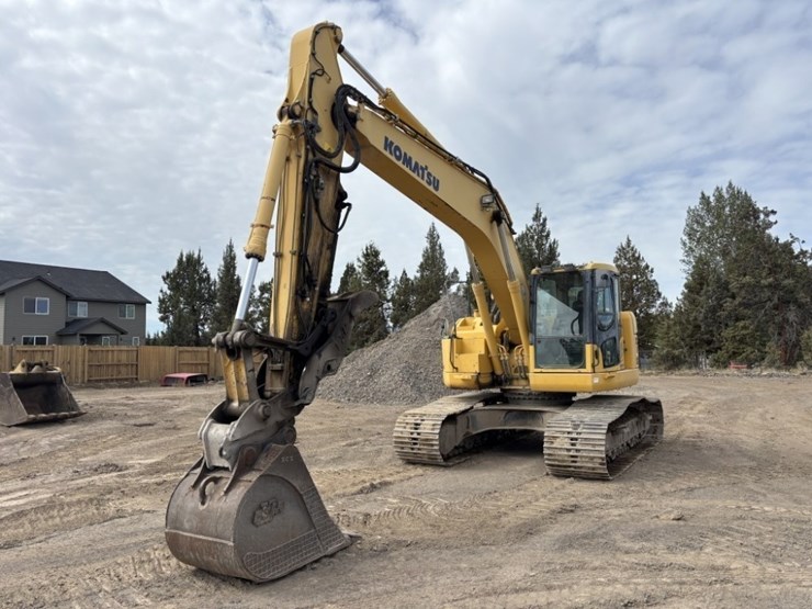 2013-komatsu-pc228us-lc-8-image-1