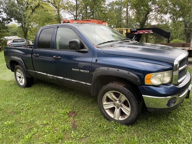 2003-dodge-ram-1500-image-3