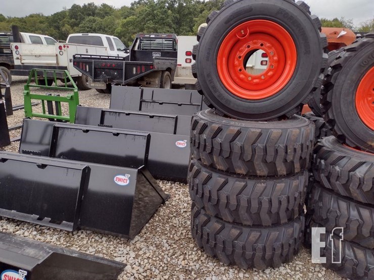 (4)-12-16.5-tires-on-bc-wheels-image-1