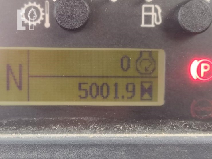 deere-410l-image-6